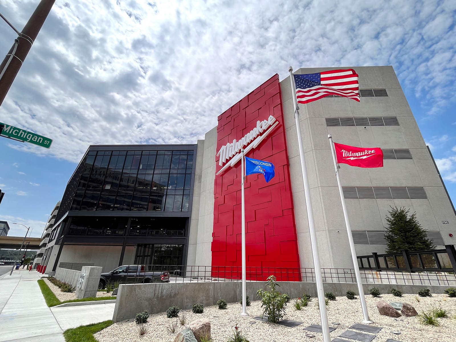 Milwaukee Tool: Latest Industry Tools & Tools Management